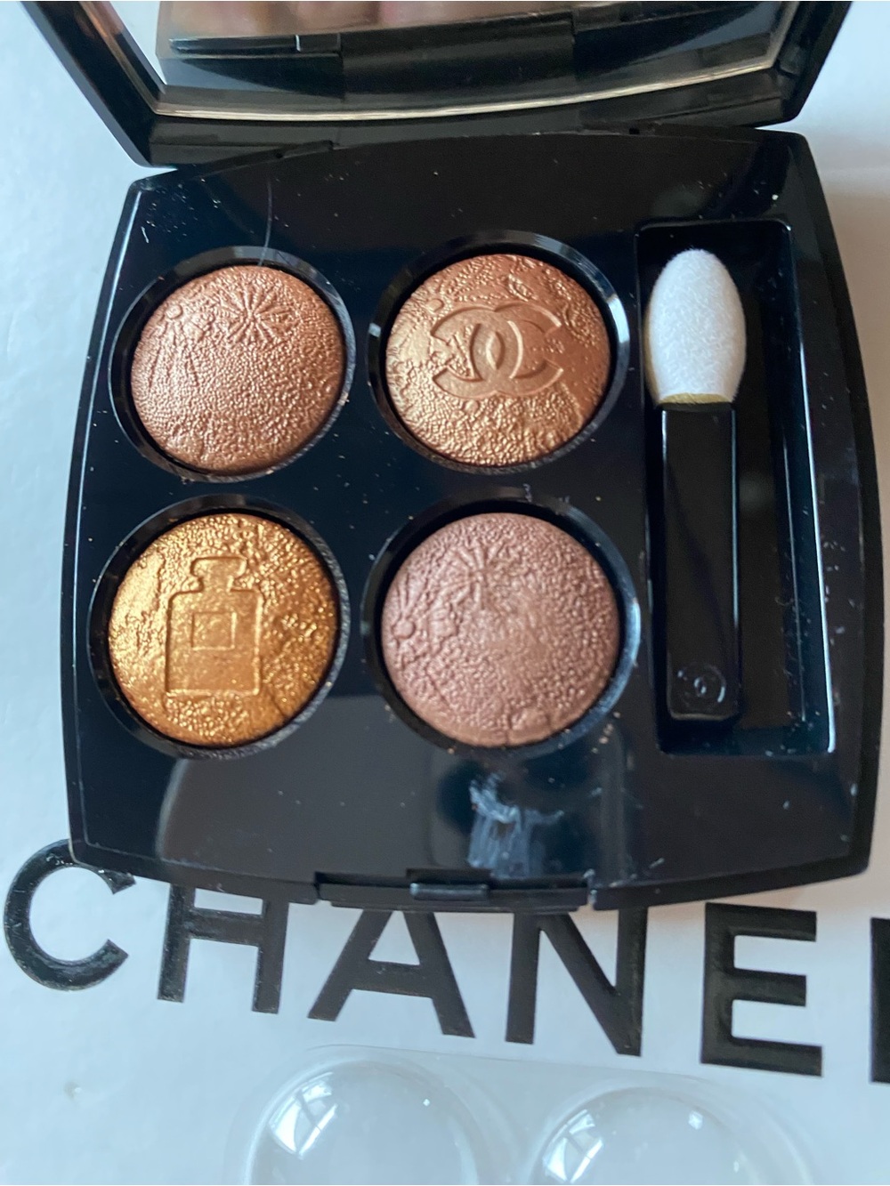 CHANEL Shimmering Copper & Gold Eyeshadow Quad limited edition
